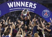 开云sport-曼联战胜波尔图，晋级欧冠八强