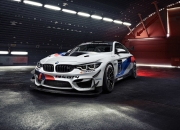 开云体育在线-瑞士对阵秘鲁激战，德布劳内里程碑之光跨越赛场