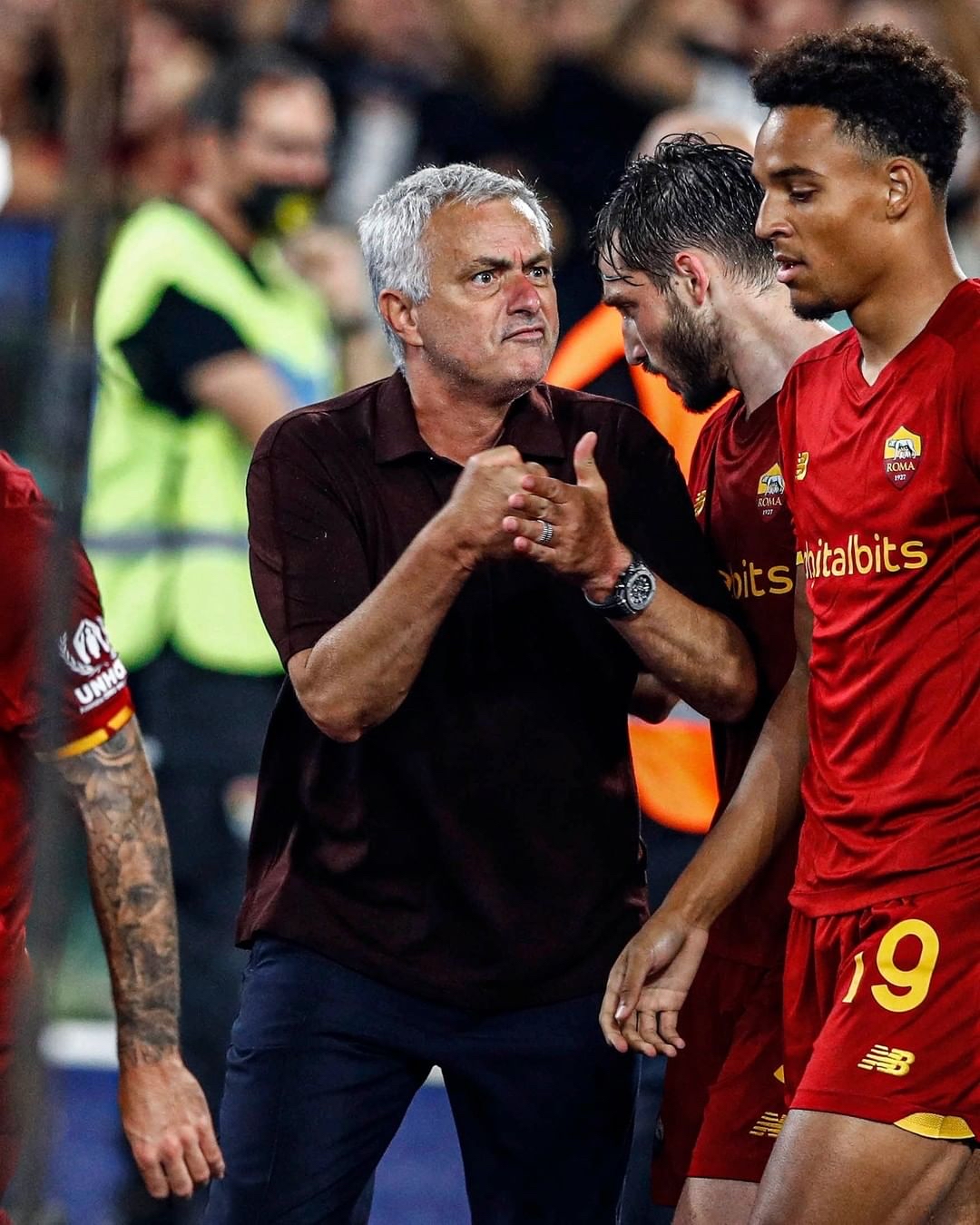 惊险胜利!绿茵场上的胜负之争的简单介绍 惊险胜利!绿茵场上的胜负之争的简单介绍