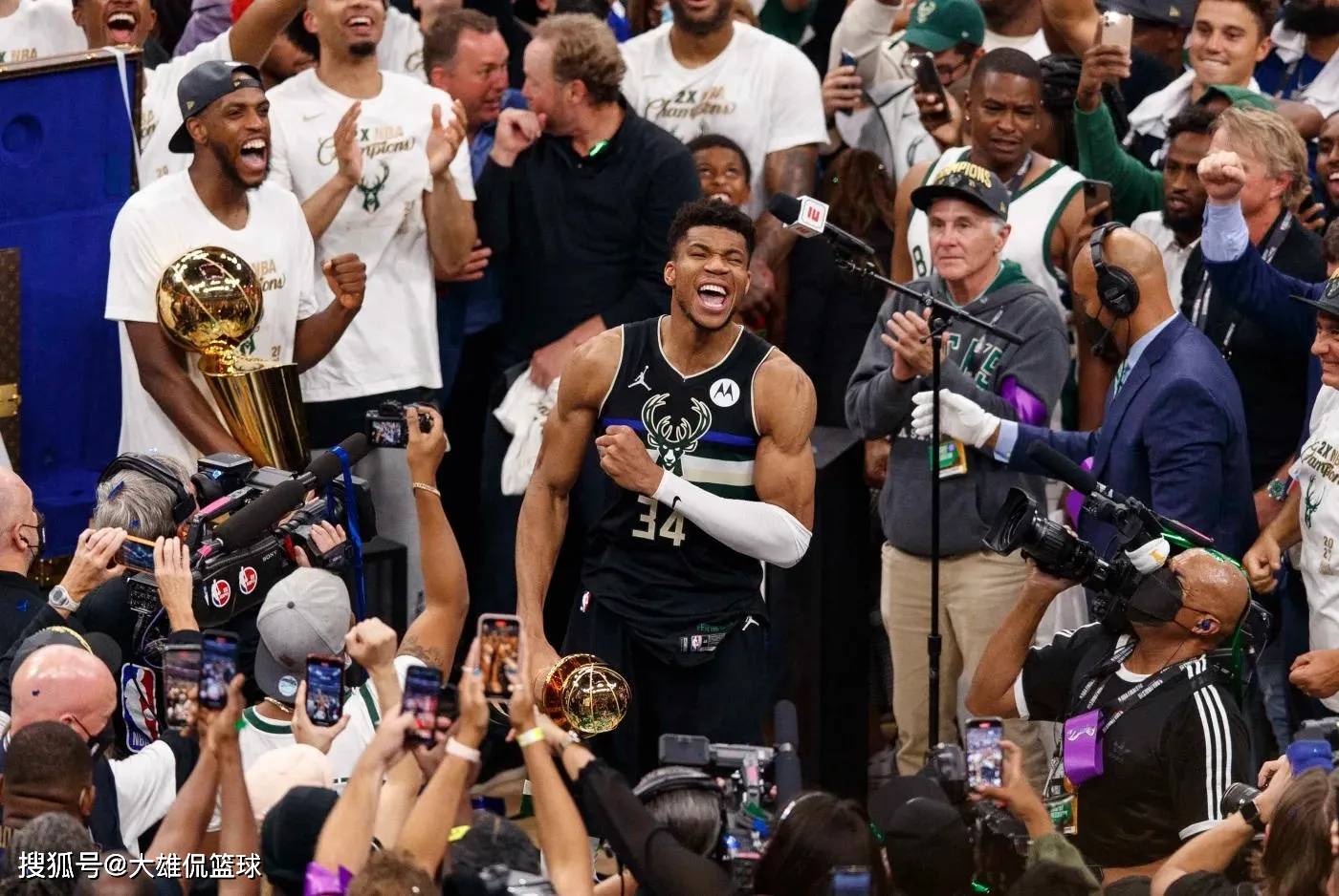 包含西班牙鏖战密尔沃基雄鹿，Hanssama完成高光表现顶尖较量成都决赛之夜，引爆全场热议的词条