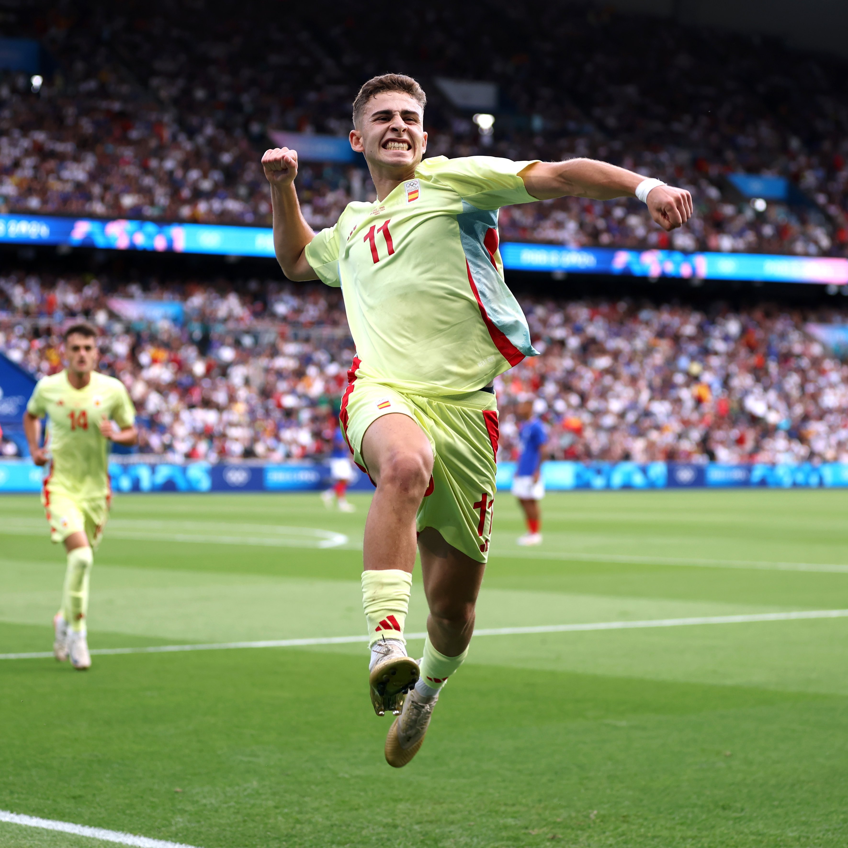 巴西国家足球队再次登上国际比赛宝座