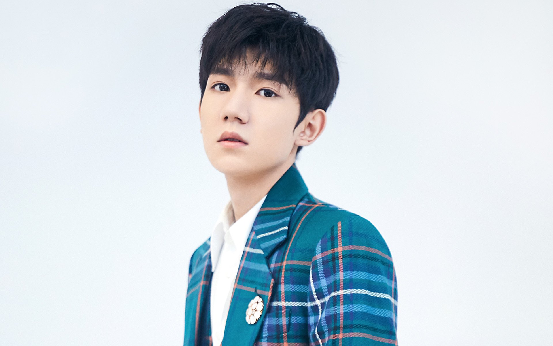 当巴塞罗那陷落时,休斯顿升起他的月亮