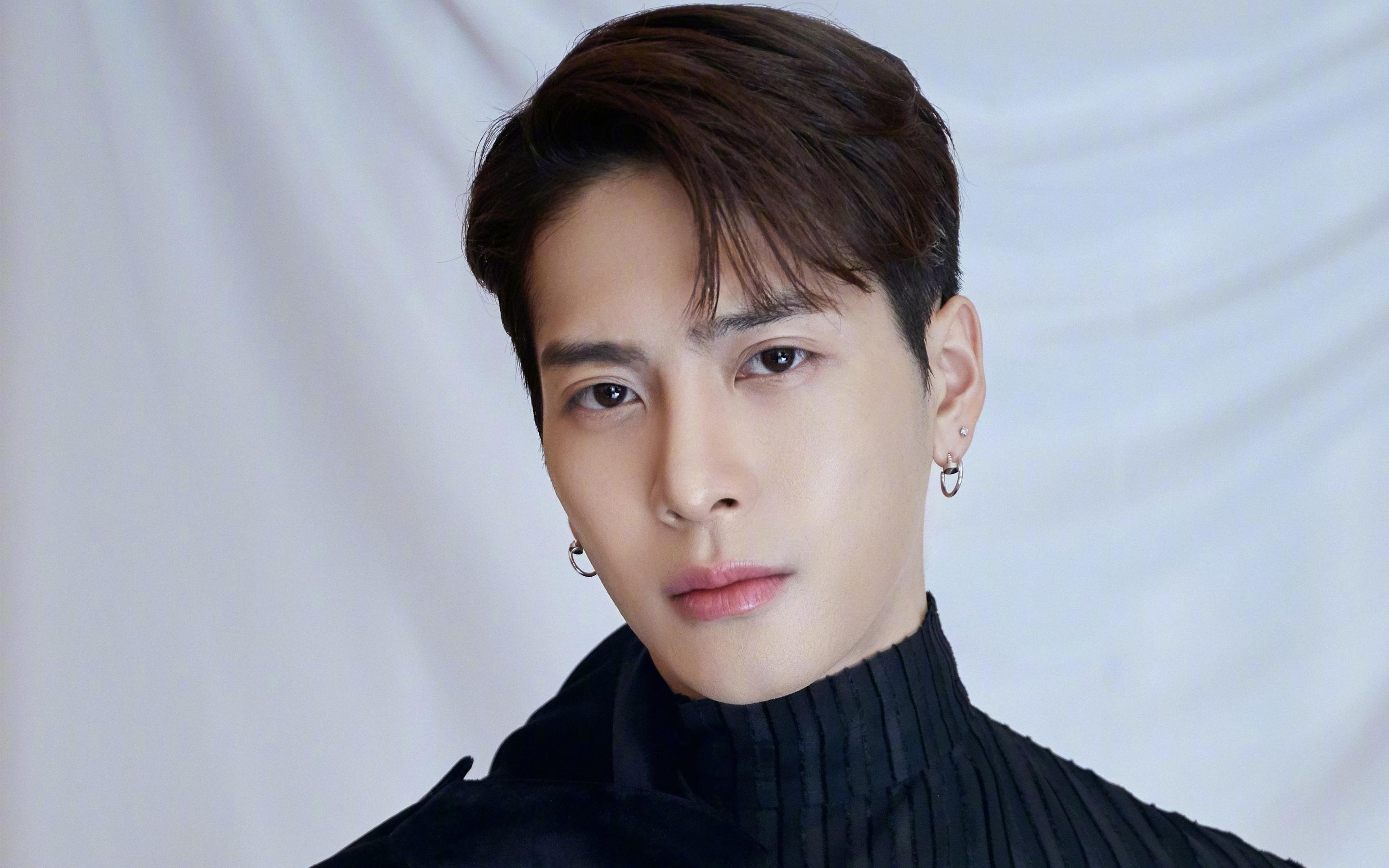 弗拉霍维奇一剑封喉！尤文新王用碾压式表现，让险胜埃及的巴萨黯然失色